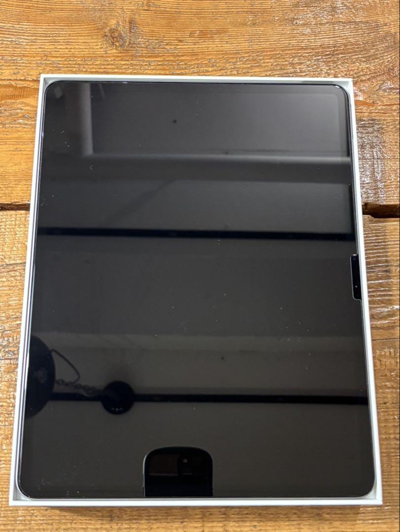 iPad Air M3 13インチ スペースグレーWifeモデル128Gバイト