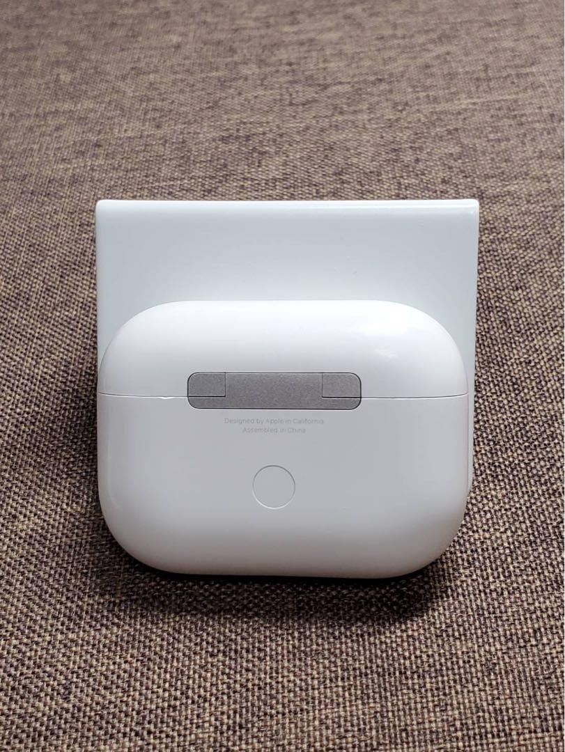 Apple AirPods Pro 第2世代 充電ケースのみ113