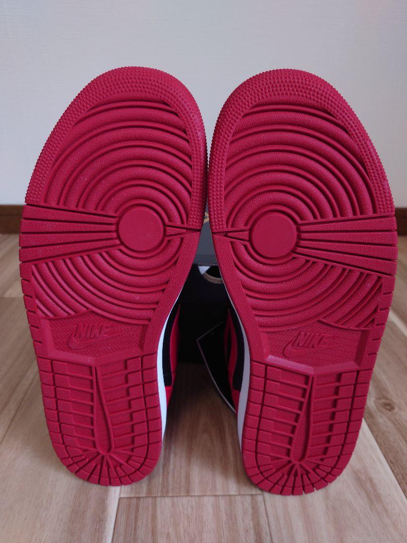 靴 AIR JORDAN 1 MID BRED