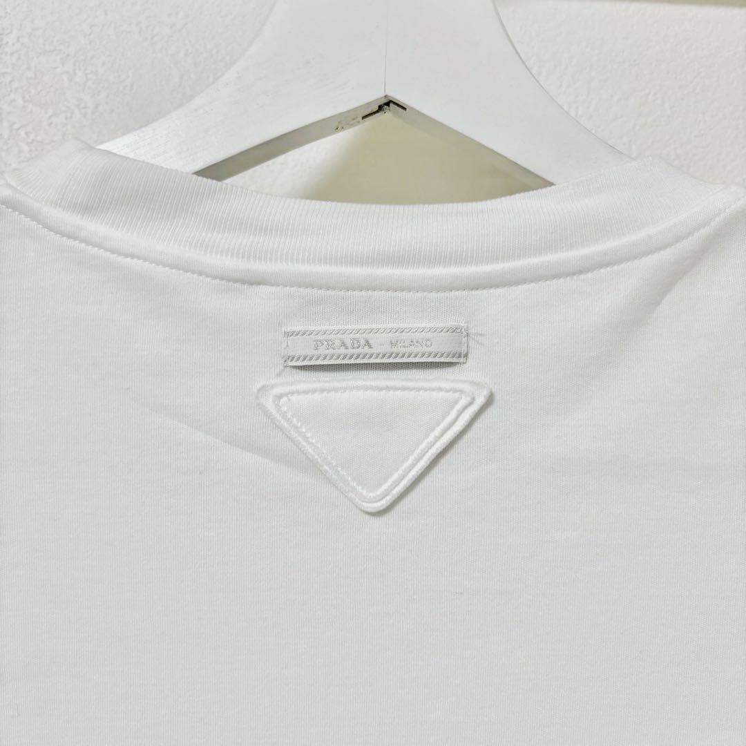 美品 プラダ 長袖 ポケットTシャツ トップス