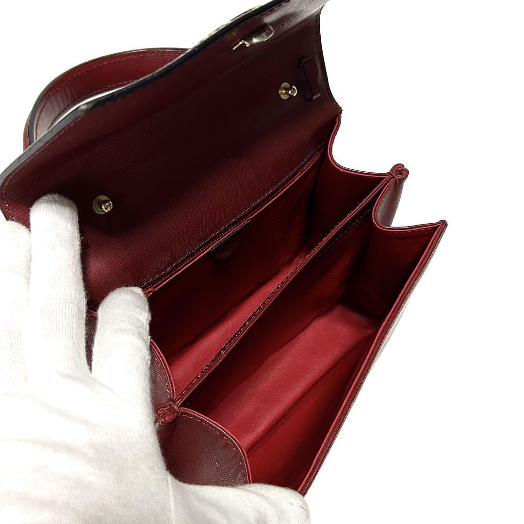 極美品　セリーヌ　ハンドバッグ　サークルロゴ　自立型　ボルドー　赤 極美品 セリーヌ ハンドバッグ サークルロゴ リザード 自立型