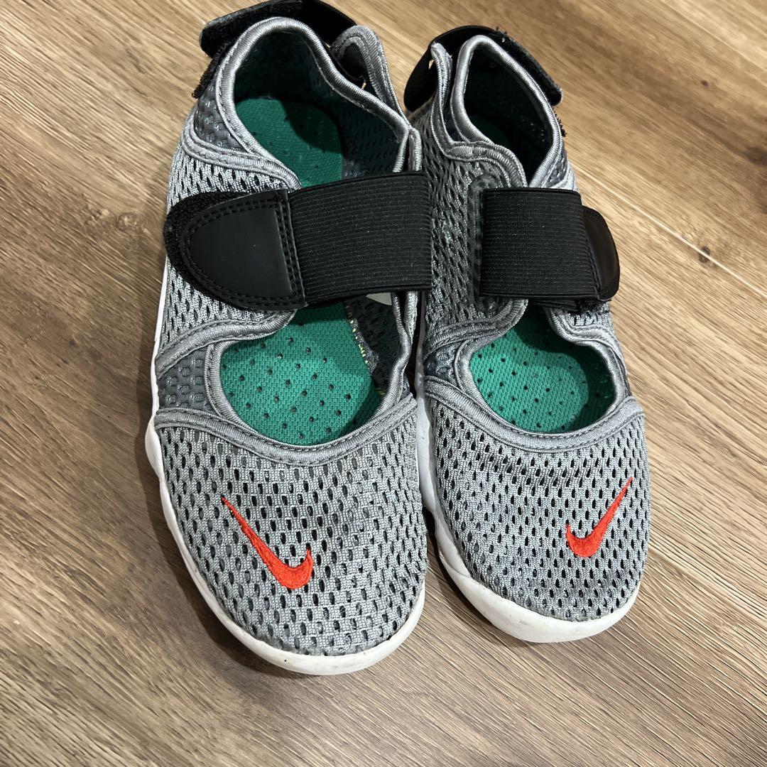 NIKE キッズ エアリフト グレー 21cm Nike キッズシューズ グレー エアリフト 21センチ - メルカリ