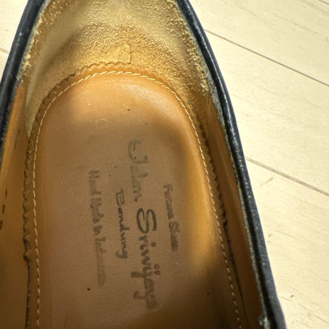 ジャランスリワヤ　プレーントゥ　UK6.5