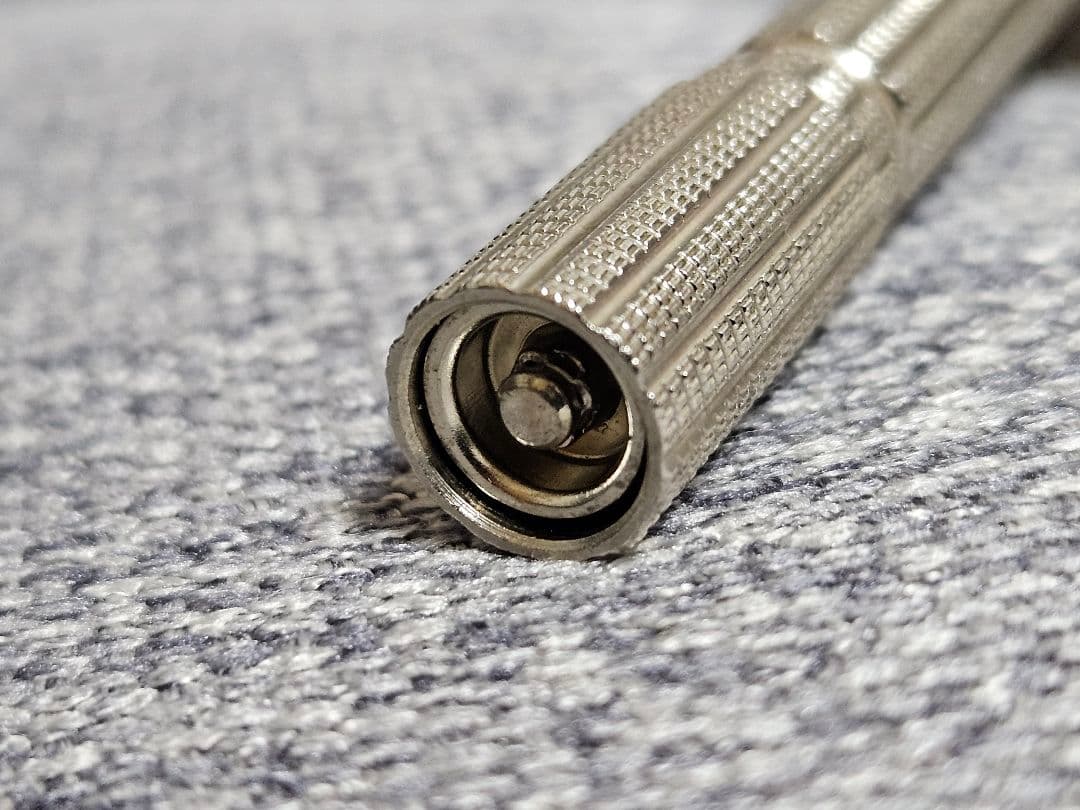 【新品】Gillette Slim Adjustable ジレット 両刃カミソリ 【新品】Gillette Slim Adjustable ジレット 両刃カミソリ