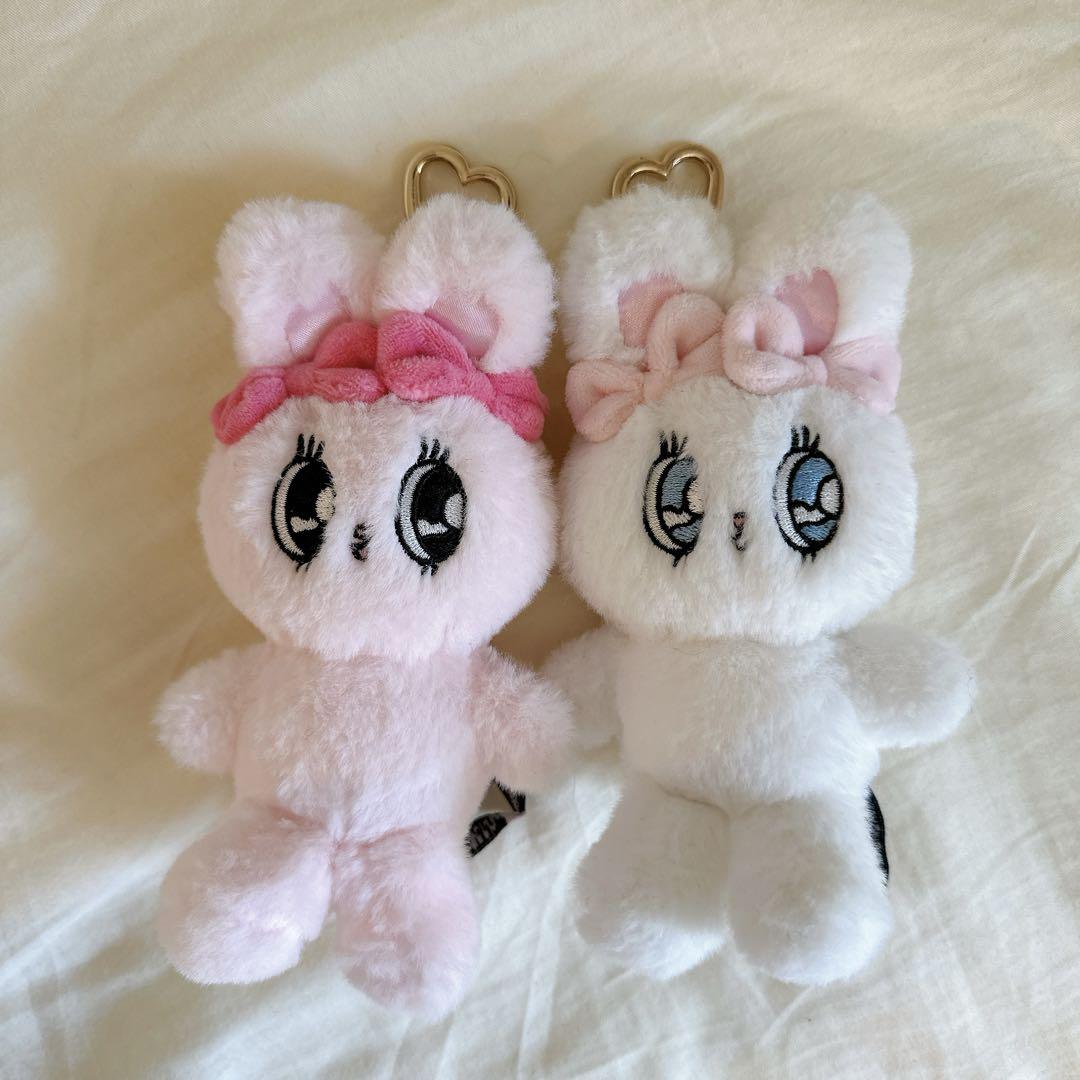 エスターバニー　the virgns コラボ　ぬいぐるみキーホルダー エスターバニー the virgns コラボ ぬいぐるみキーホルダー