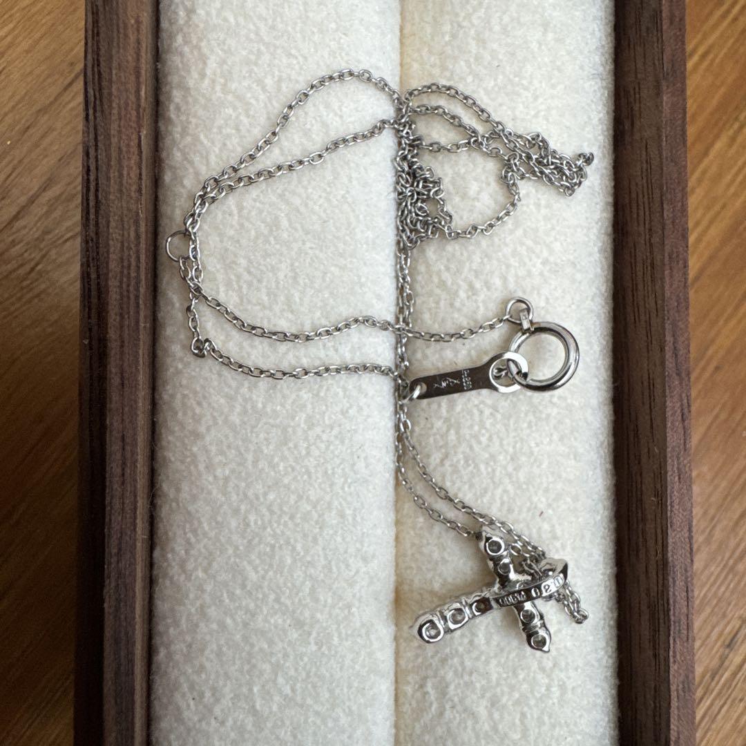 プラチナ ダイヤモンド 0.30ct クロス ネックレス
