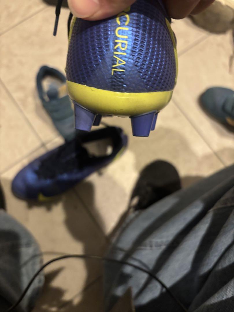 Nike マーキュリアル