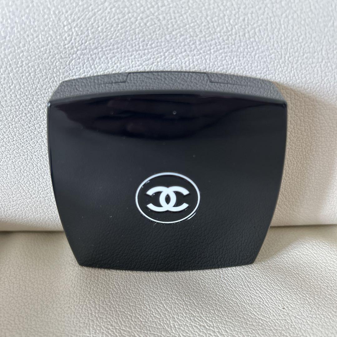 CHANEL アイシャドー