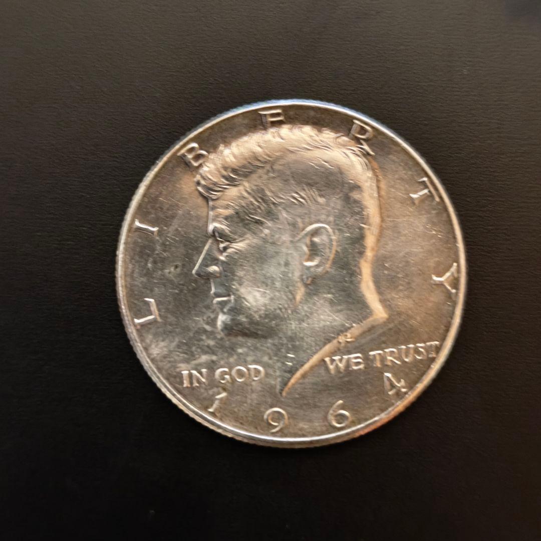 ケネディコイン ハーフダラー 1964年 シェルコイン目立った傷や汚れなし