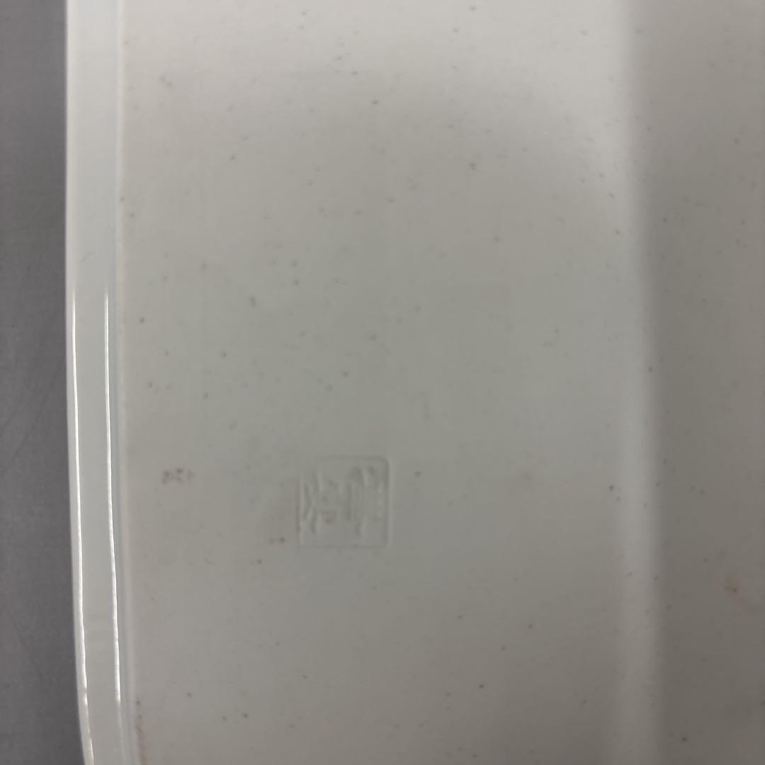 漆器 菓子器 中型 彫刻模様入り