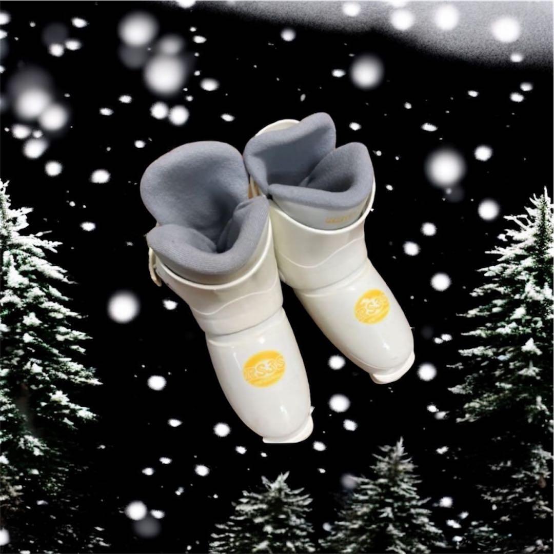 スキーブーツ　24cm ホワイト