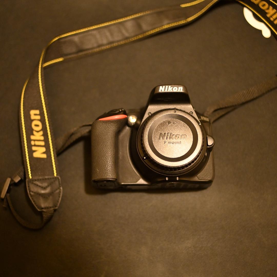 D5600 ダブルズームキット+保護フィルター+接写リング