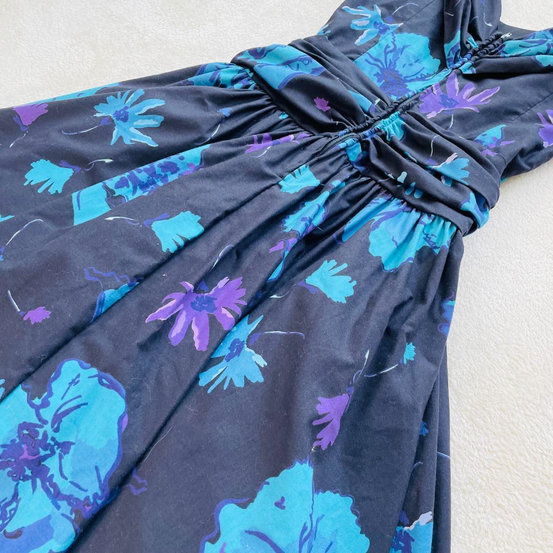 ローラアシュレイ 美品 ノースリーブワンピース 花柄 総柄　M～L 英国製 ローラアシュレイ ノースリーブワンピース 花柄 総柄 M～L 英国