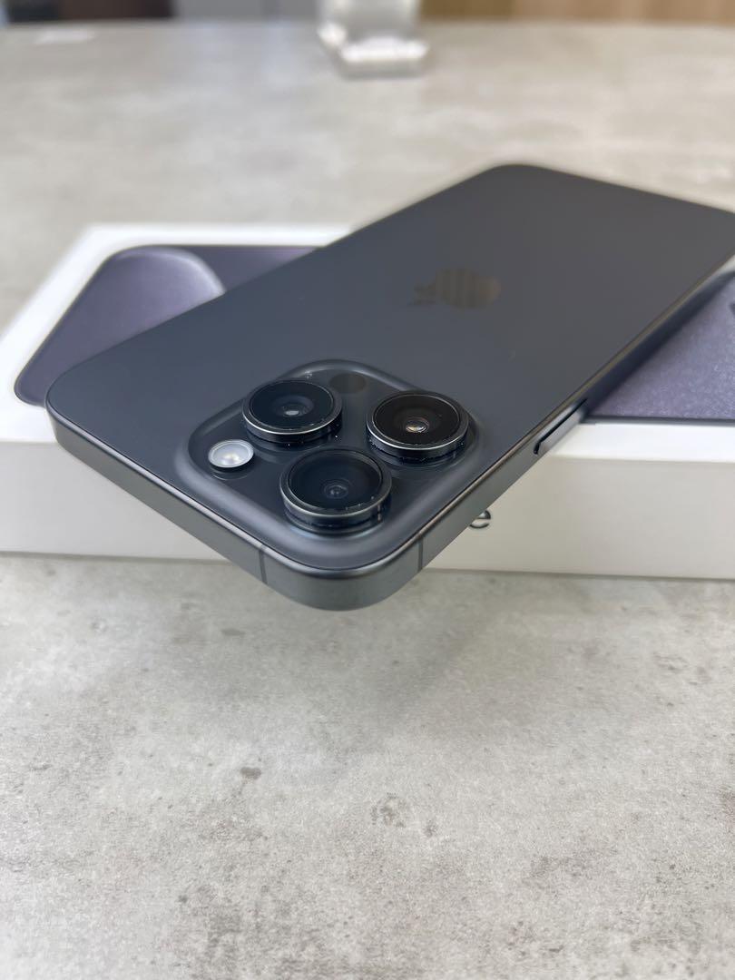【2025秋冬新作】 極美品】。iPhone 15 256GB Max Pro スマートフォン本体