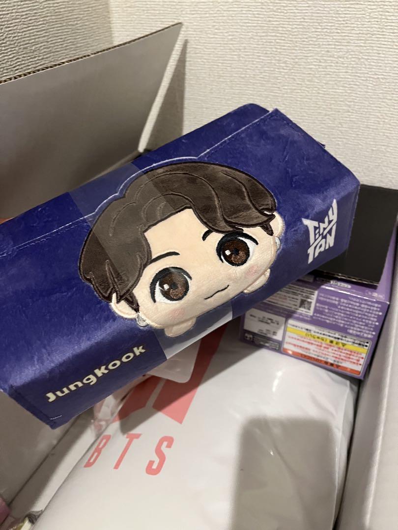 11点セット！！BTS グッズ　グク　ジョングク　ぬいぐるみ　うちわ　クッション