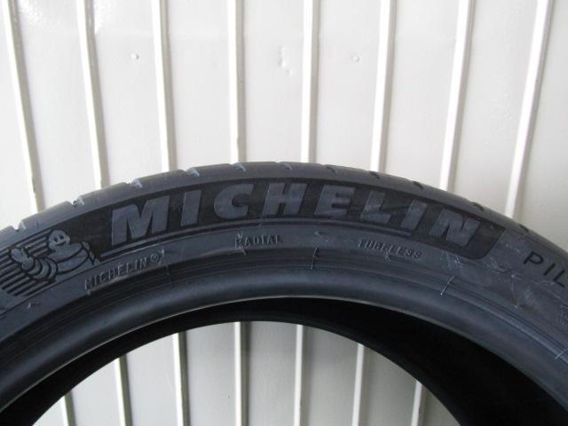 【新品2本販売】ミシュラン　パイロットスポーツ4S　235/40R19