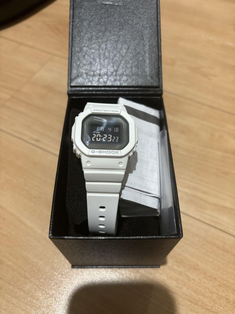 CASIO G-SHOCK ホワイト デジタル腕時計