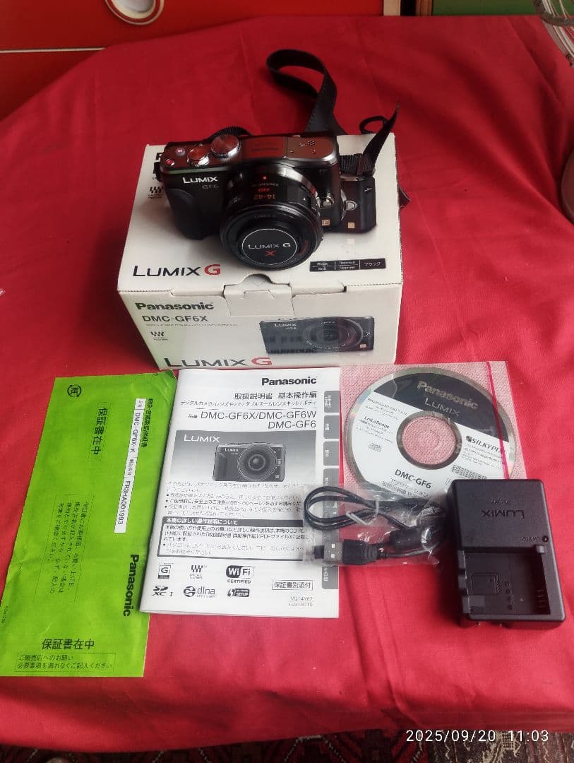 美品　Panasonic DMC-GF6 ミラーレス一眼カメラ