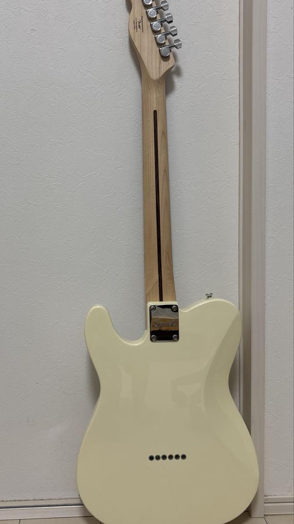 Squier by Fender エレキギター、チューナー