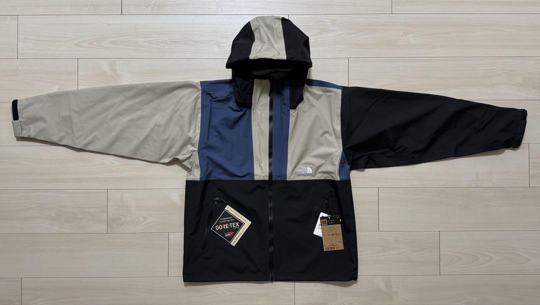 【新品未使用タグ付き】　TNF GTX Geometric Jacket M
