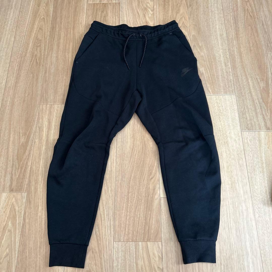 NIKE テックフリース セットアップ サイズM NIKE テックフリース セットアップ サイズM