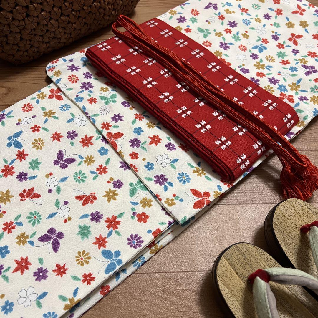 洗える着物 袷 クリーム系 花柄蝶々 紙人形仕立て 高級 しつけ付き 美品