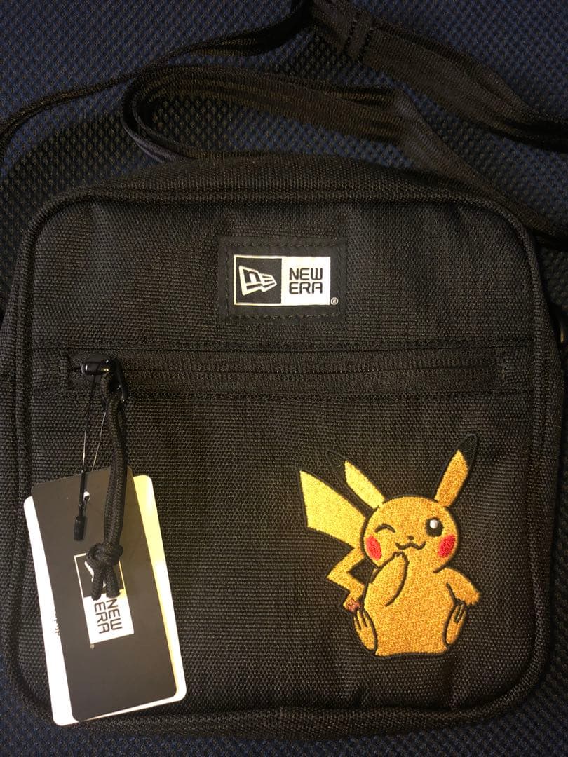 マンハッタンポーテージ　ピカチュウ　ショルダーバック