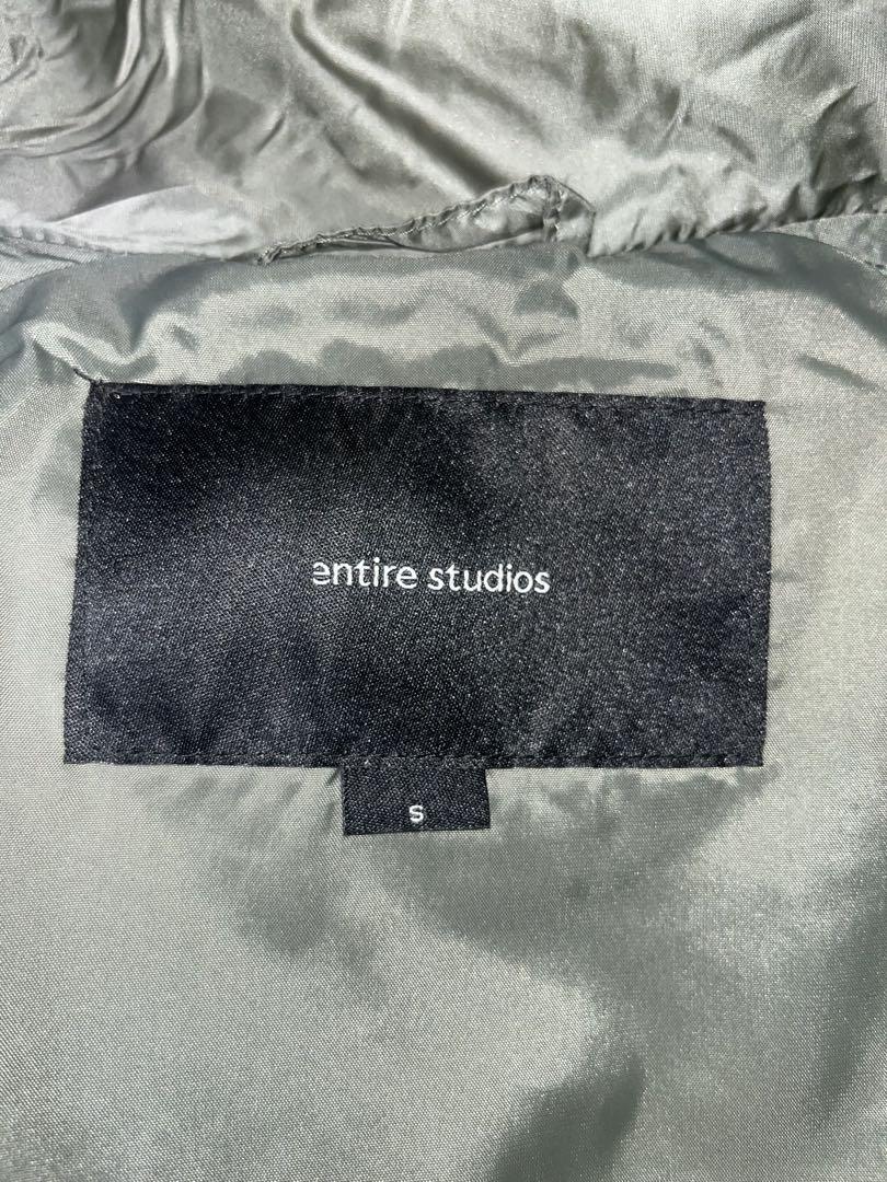 ENTIRE STUDIOS カーキUVR ダウンジャケット