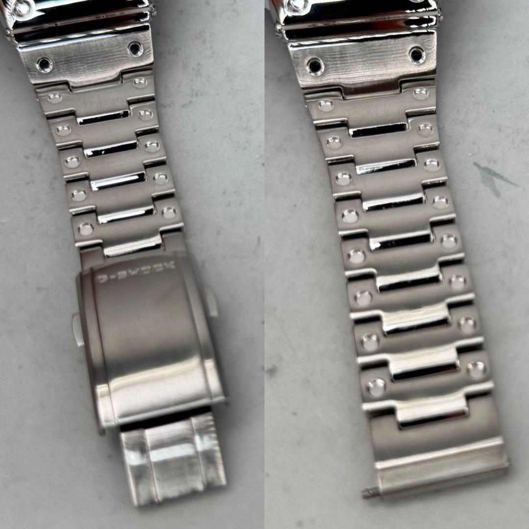 極美品 箱説付 G-SHOCK GMW-B5000D 電波ソーラー シルバー