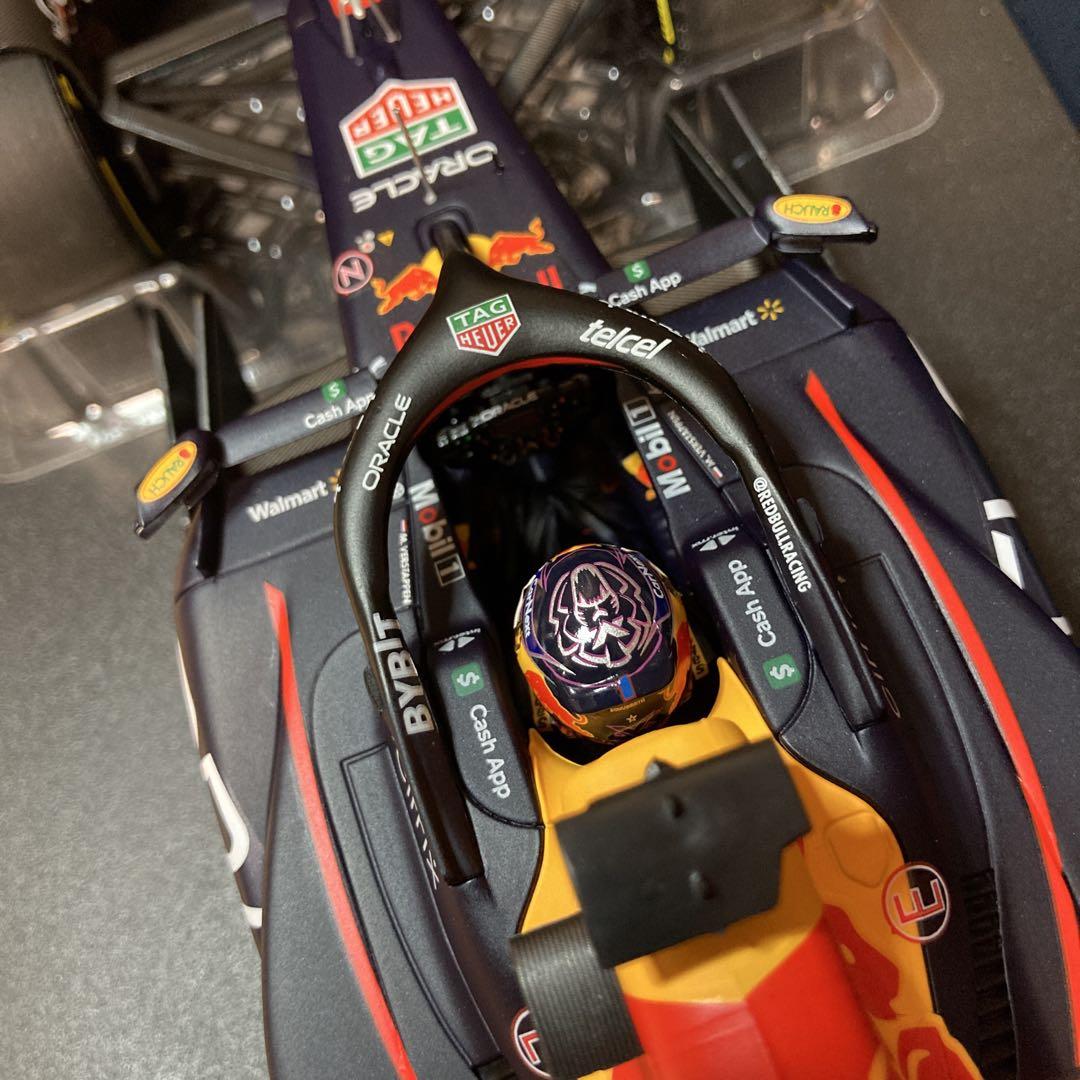 ミニチャンプス1/18OracleRedBullRacingRB18 2022