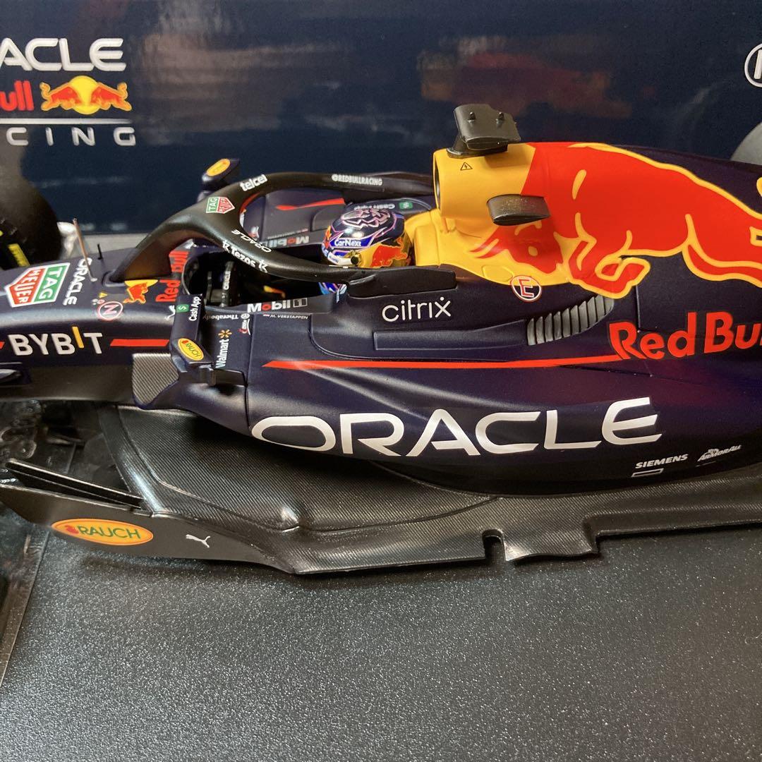 ミニチャンプス1/18OracleRedBullRacingRB18 2022