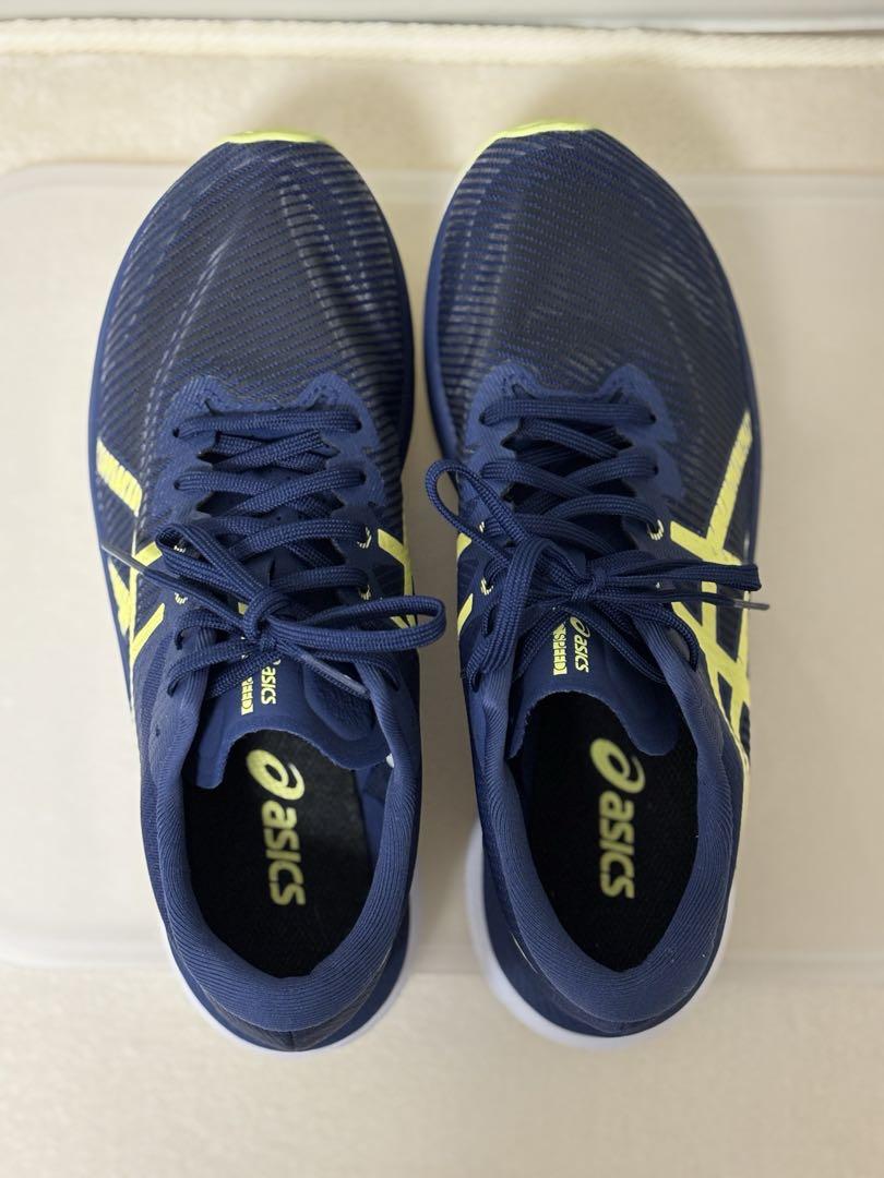 アシックス　ランニングシューズ　MAGIC SPEED 3 26cm