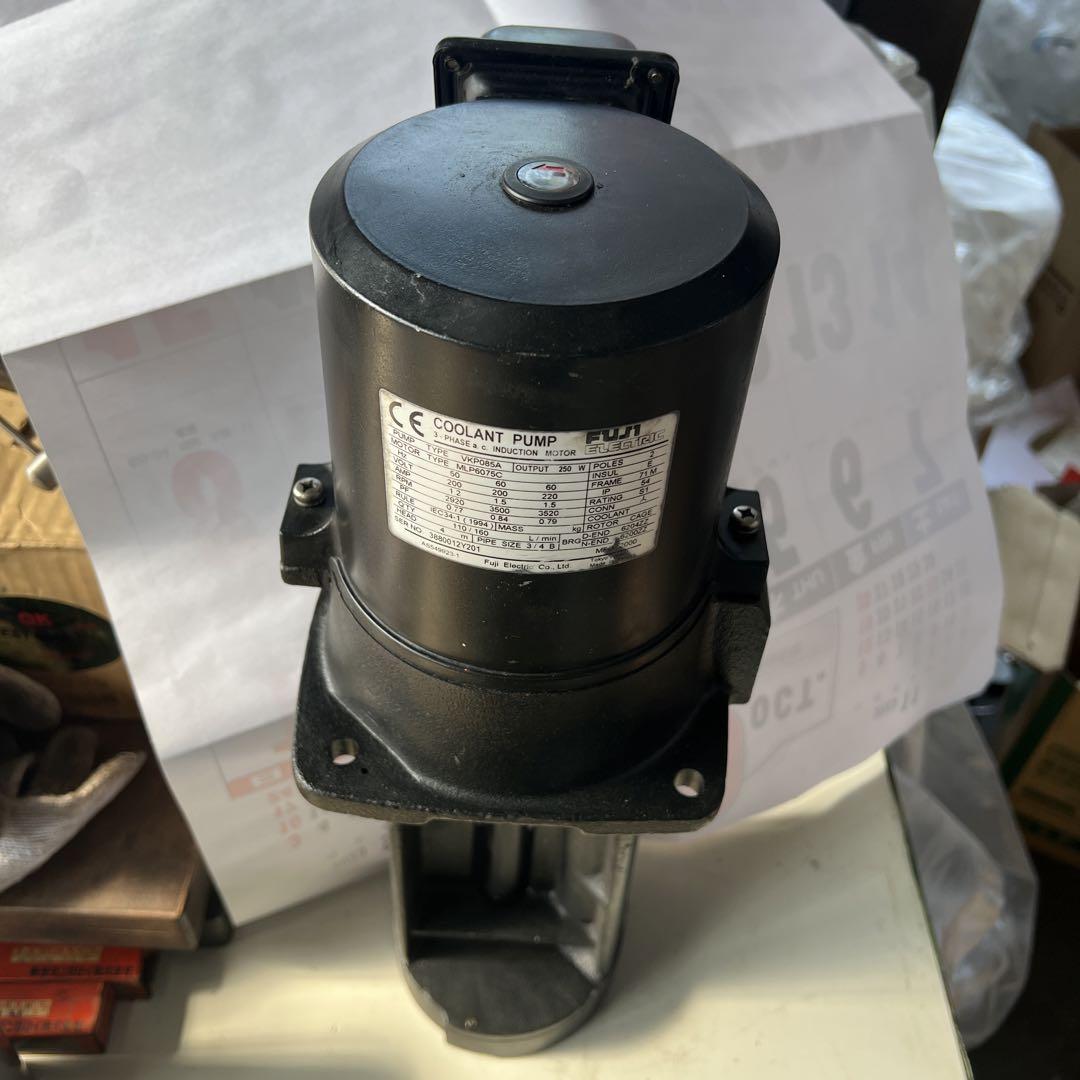 富士電機　クーラントポンプ　VKP-085A