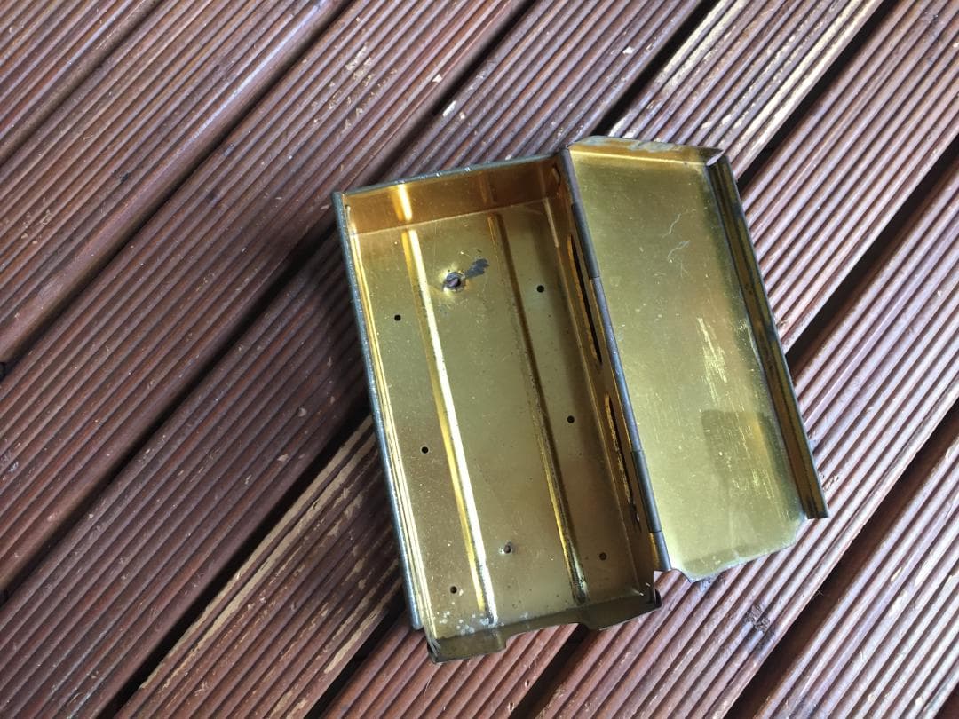 ZIG-ZAG ディスペンサー