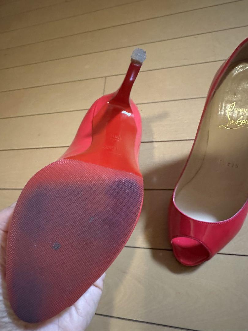 Christian Louboutin ピンク オープントゥ ハイヒール