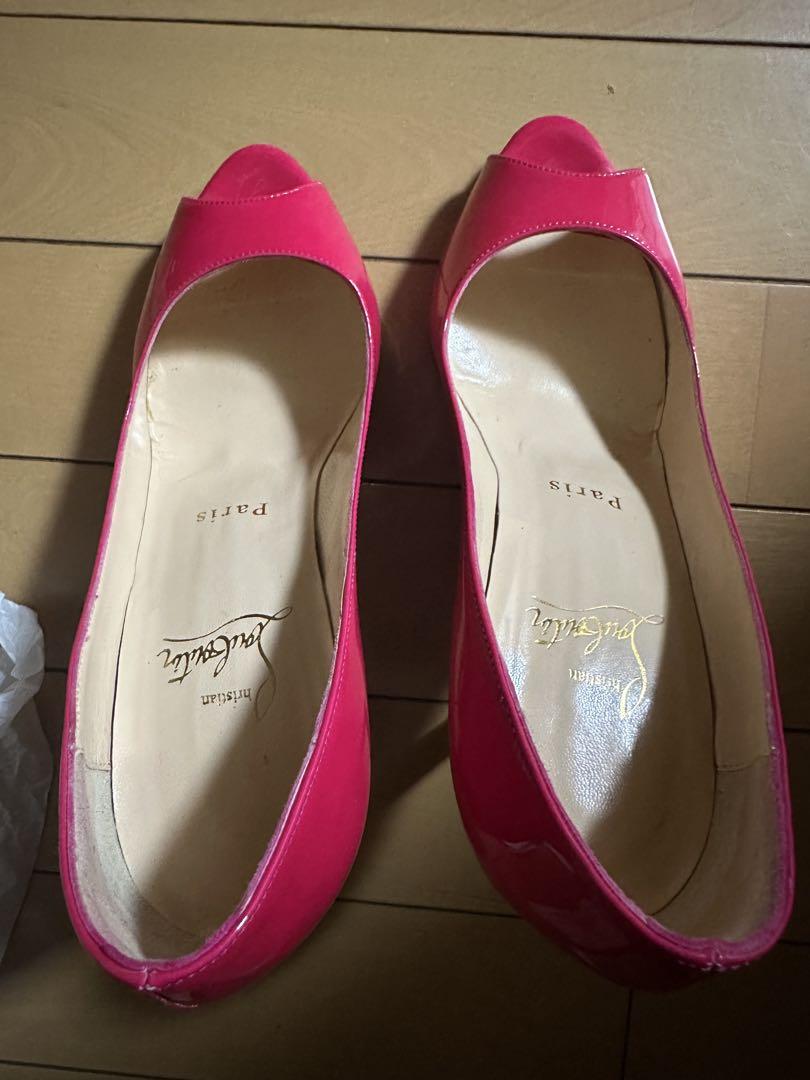 Christian Louboutin ピンク オープントゥ ハイヒール
