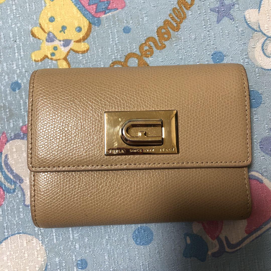 ♡FURLA本革財布 保存袋付き♡