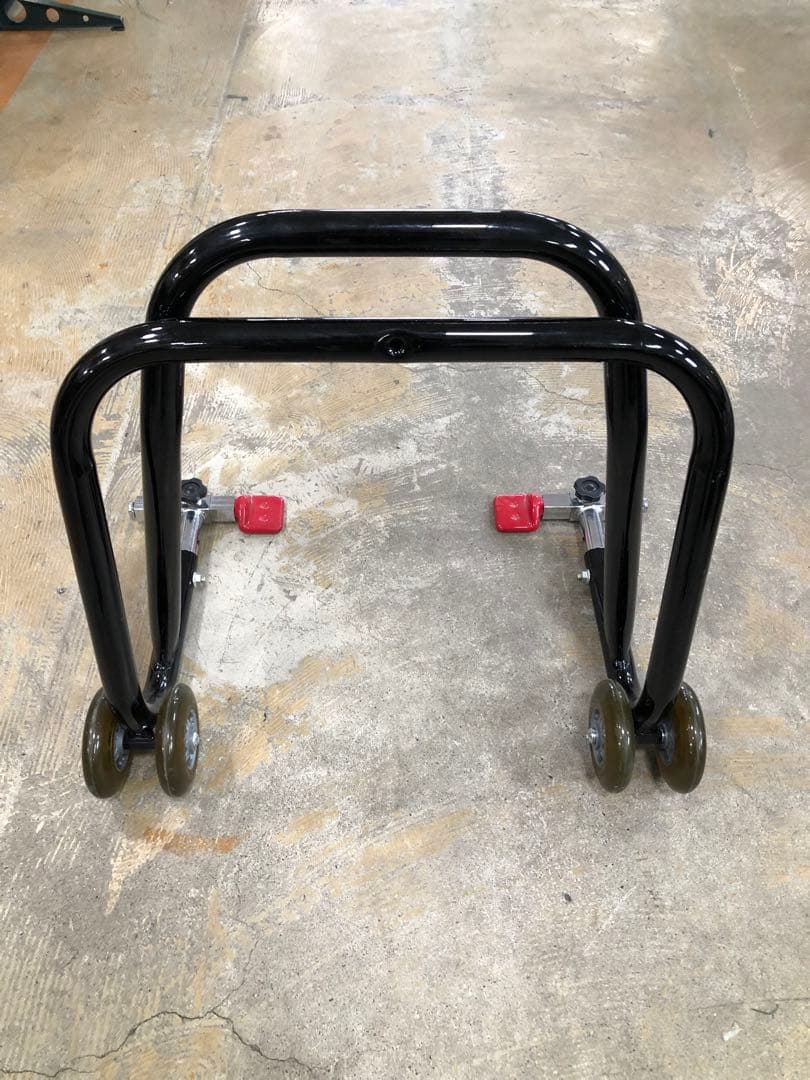 黒いバイクスタンド 高さ調整可能 黒いバイクスタンド 高さ調整可能