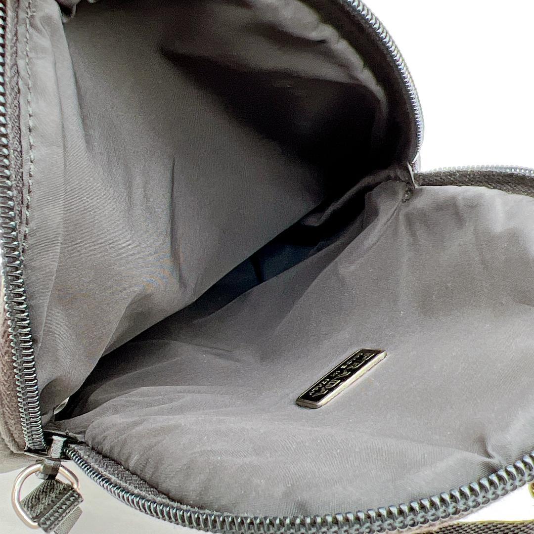 良品 PRADA SPORTSポーチ ハンドバッグ e26 - メルカリ