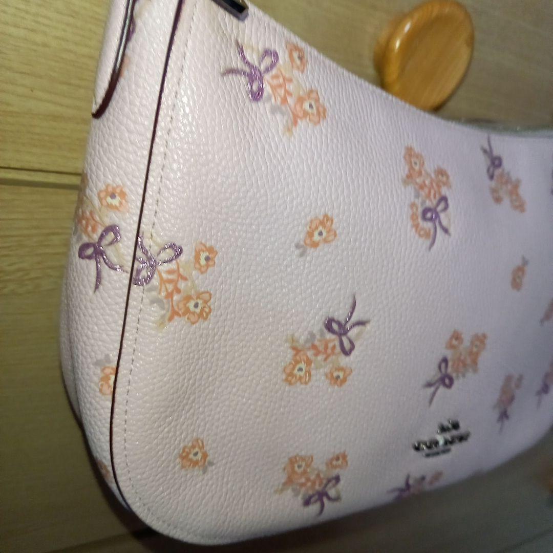 16日まで限定‼️美品COACHワンショルダーバッグ花柄ビンク