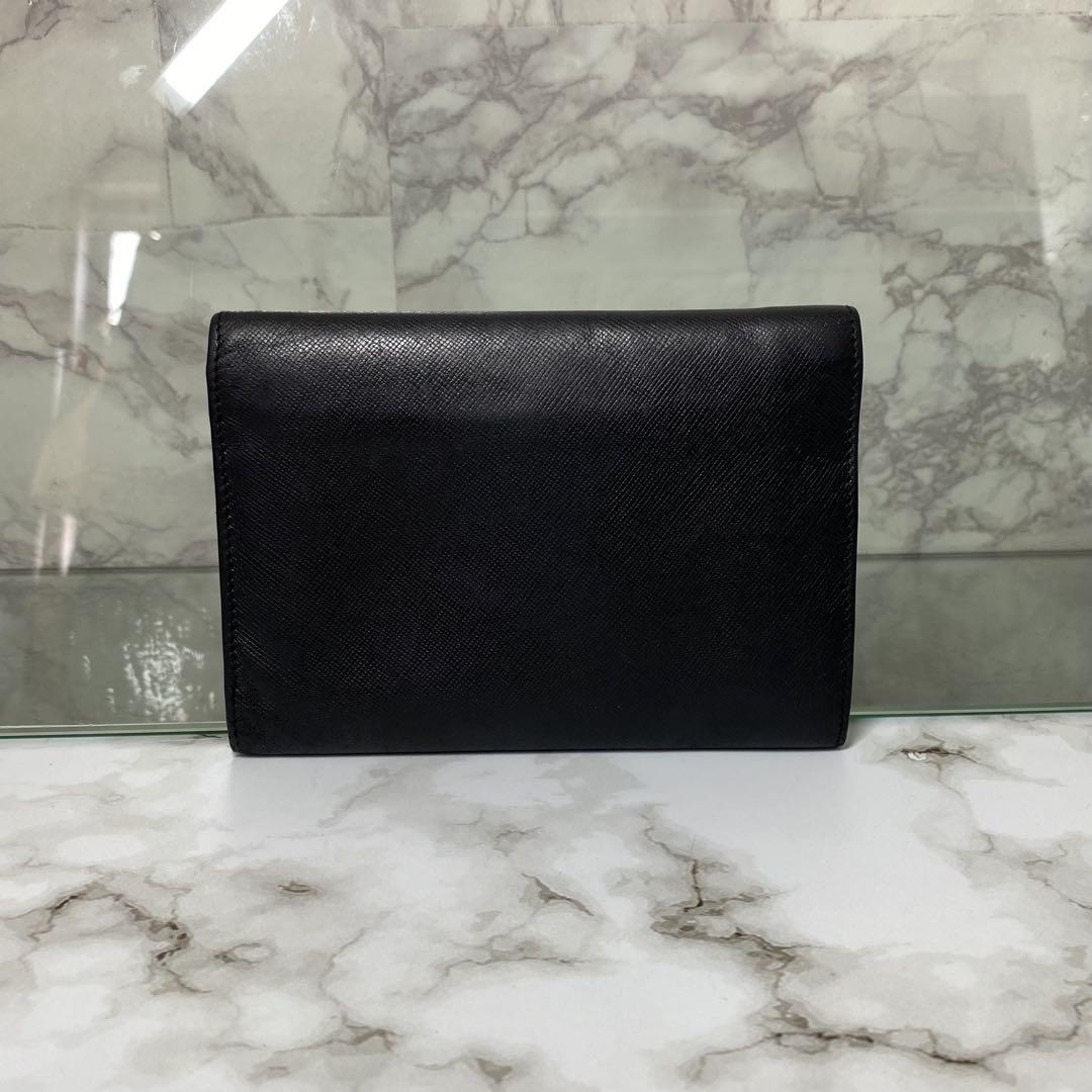 PRADA プラダ 三つ折財布 サフィアーノ ブラック トライアングル