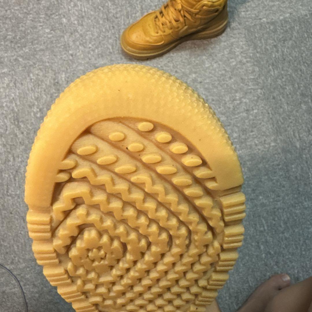 Nike Air Force 1 GORE-TEX イエロー