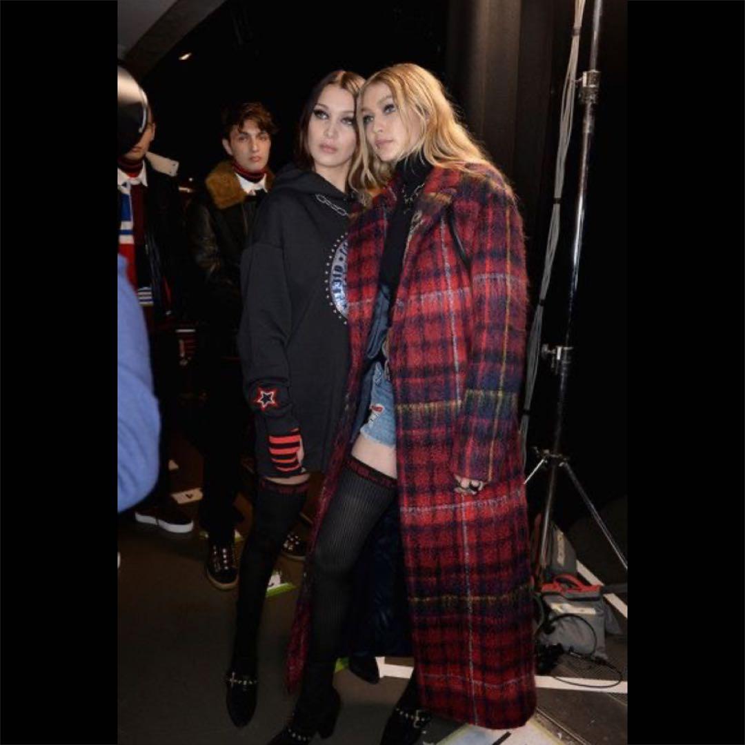 TOMMY HILFIGER Gigi Hadid チェスター ロングコート TOMMY HILFIGER Gigi Hadid チェスター ロングコート