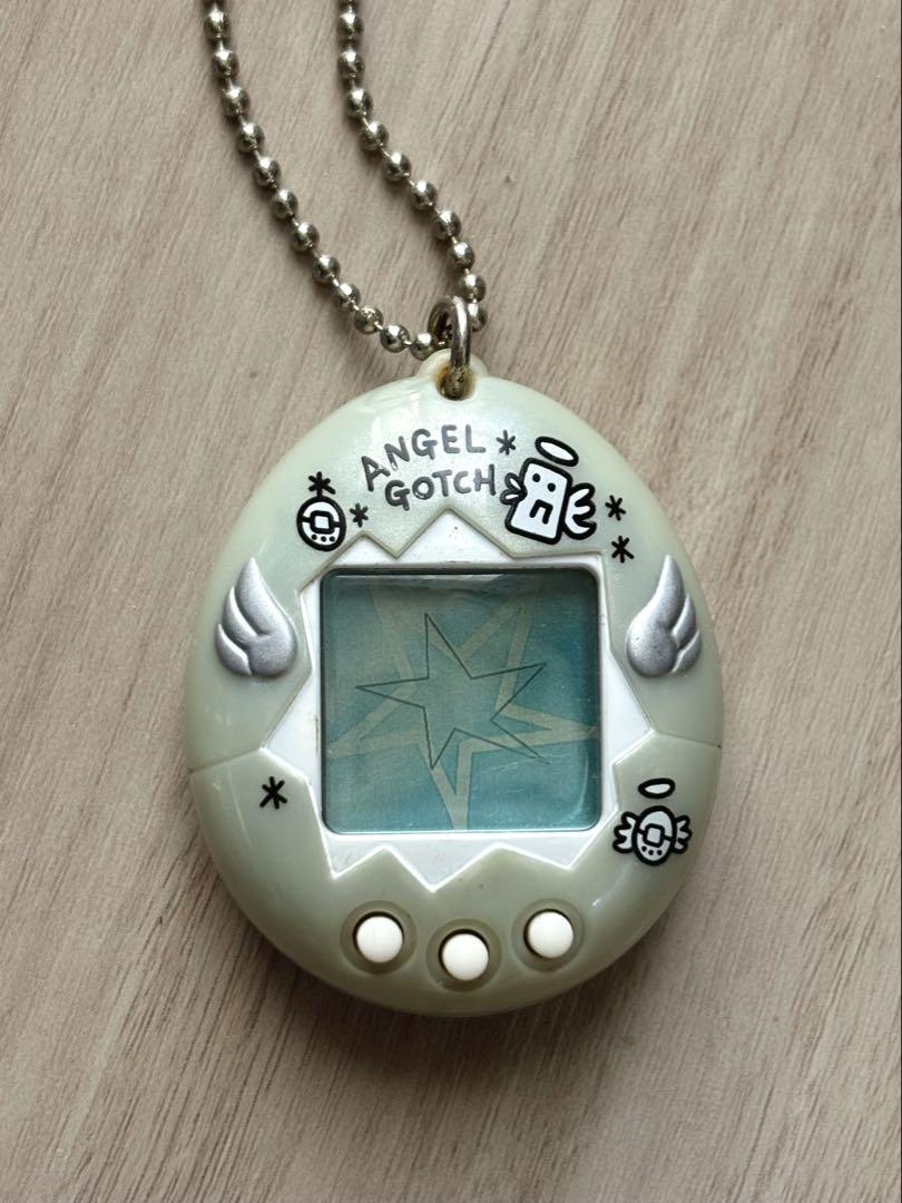 1997年製　てんしっちのたまごっち パールブルー　ケース付き