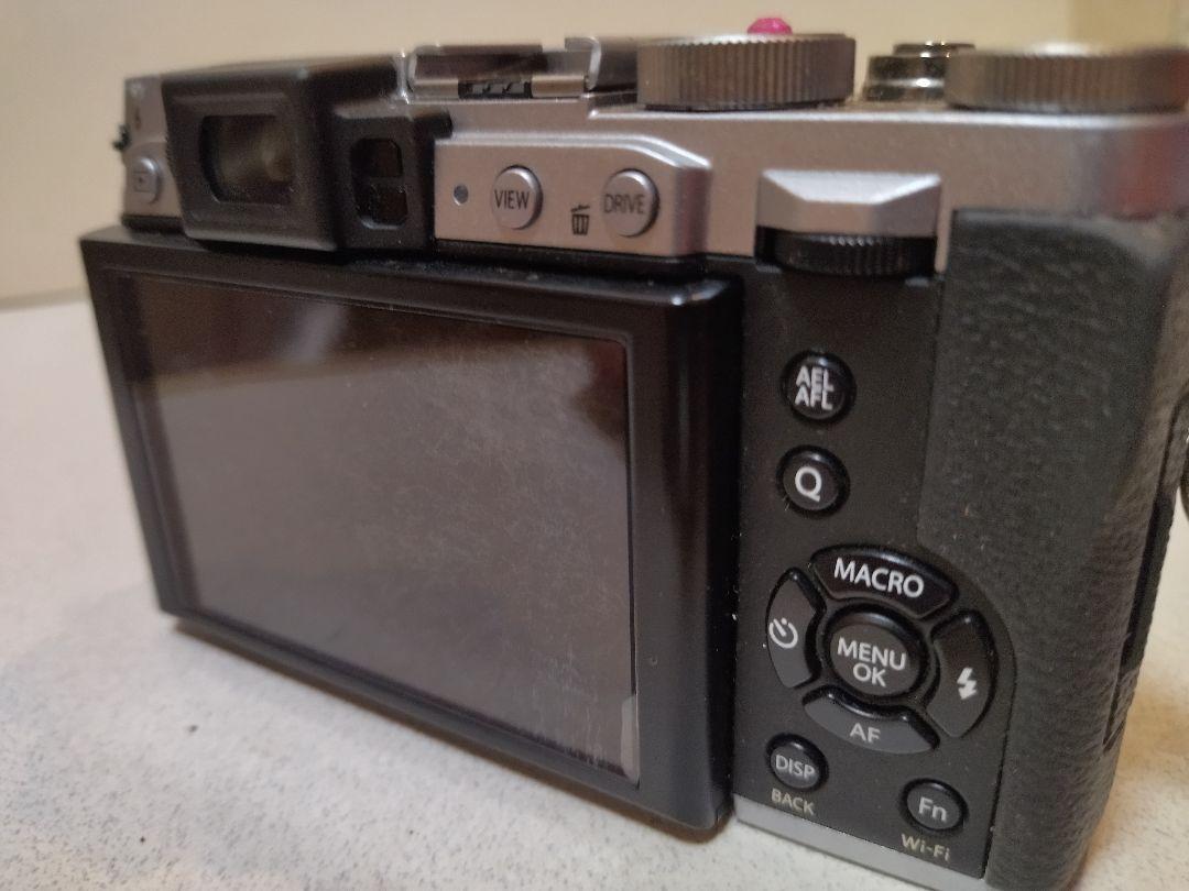 フジフィルム、X30（コンパクトデジタルカメラ）