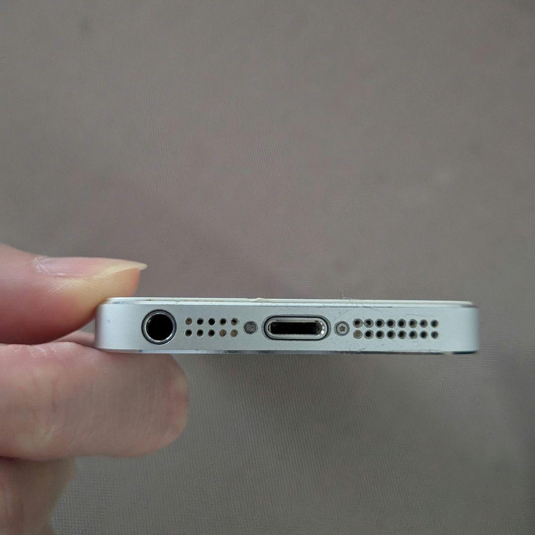 【バッテリー100%】iPhone5s 16GB シルバー 本体 美品 Apple iPhone5s 16GB シルバー 本体 - メルカリ