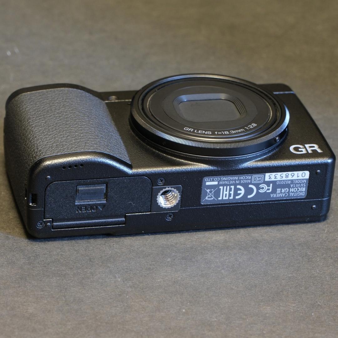 RICOH GR III リコー GR3　本革ケース等の付属品あり