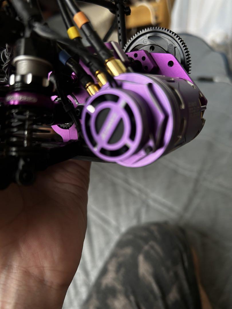 アキュバンス FLEDGE 13.5T ブラシレスモーター ＋冷却ファン
