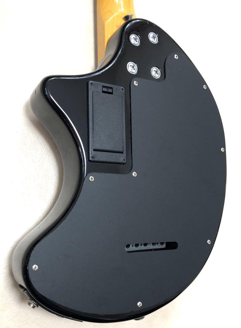【美品】ZO-3 芸達者 3TS アンプ内蔵ミニギター 専用ケース付