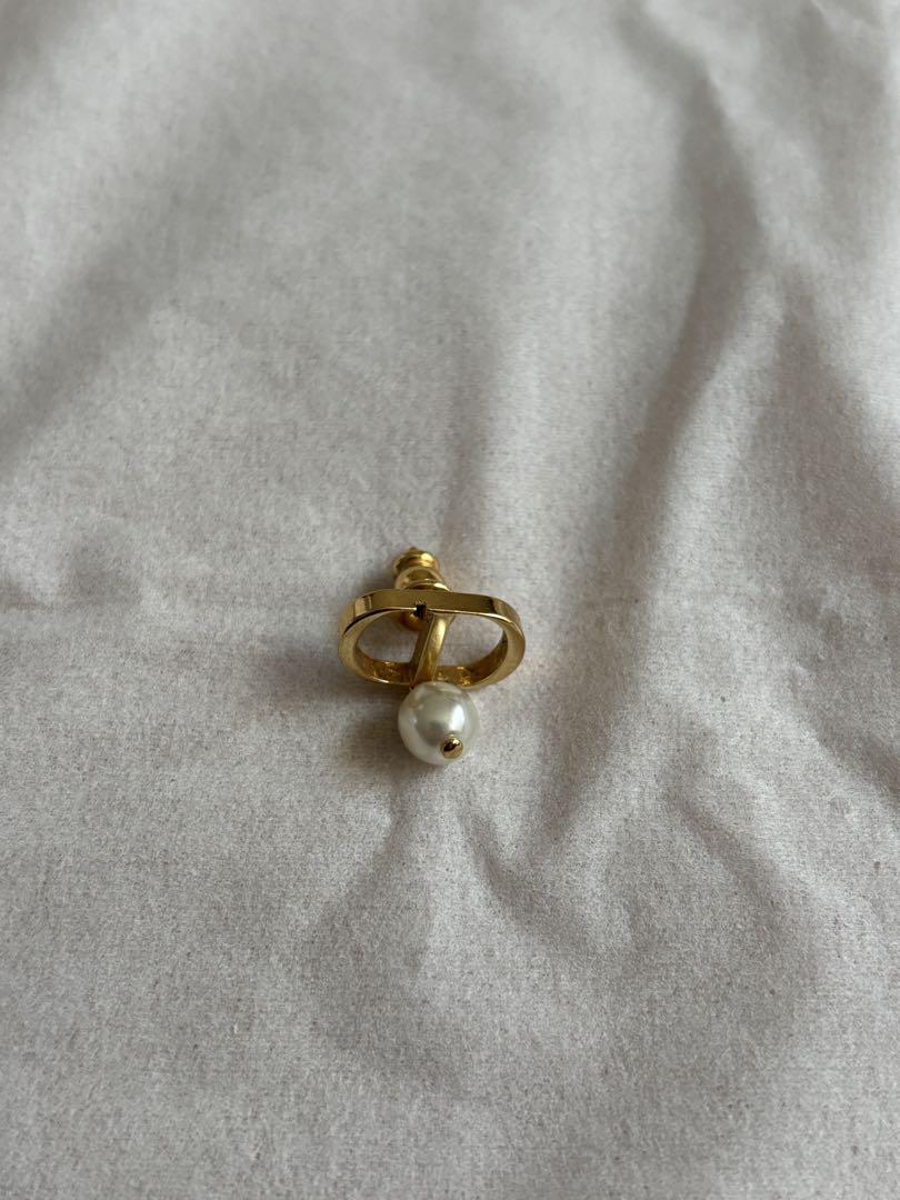Dior ゴールド フープピアス パール付き